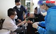 Hà Nội mở cao điểm tiêm vaccine xuyên Tết; Không gây khó khăn cho người dân về quê