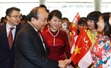 Thủ tướng đến Singapore, bắt đầu chuyến tham dự HNCC ASEAN 33
