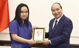 Chủ tịch nước Nguyễn Xuân Phúc gặp tài năng trẻ trong lĩnh vực văn học