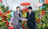 Phó Chủ tịch Nguyễn Hữu Dũng chúc mừng Giáng sinh Giáo phận Hưng Hóa