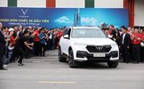 VinFast hoàn thành sản xuất thử nghiệm chiếc xe VinFast Lux SUV đầu tiên