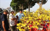Những phiên chợ nông sản, chợ hoa tất bật ngày cuối năm