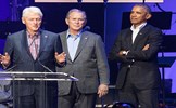Ba cựu Tổng thống và Tổng thống đắc cử Mỹ tình nguyện tiêm vaccine ngừa Covid-19