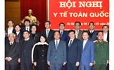Thủ tướng Nguyễn Xuân Phúc trao Huân chương Đại đoàn kết dân tộc tặng các đồng chí lãnh đạo Quốc hội