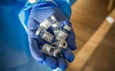 Australia thông tin về 30 trường hợp tử vong sau tiêm vaccine Pfizer ở Na Uy