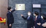 Chủ tịch Quốc hội Vương Đình Huệ thăm và đặt biển tên trụ sở mới Đại sứ quán Việt Nam tại Hàn Quốc