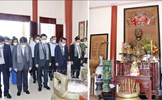 Chủ tịch Quốc hội Vương Đình Huệ đến viếng Nữ tướng Nguyễn Thị Định