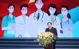 Mỗi người dân Việt Nam đều muốn nói lời tri ân đến các thầy thuốc và nhân viên y tế