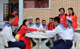 Cột mốc chủ quyền trong trái tim kiều bào - Bài 4: Gắn kết tình yêu biển đảo quê hương trong các lớp tiếng Việt