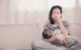 Trầm cảm sau sinh: Cần sự quan tâm của gia đình