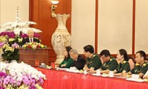 Tổng Bí thư Nguyễn Phú Trọng gặp mặt các đại biểu thanh niên Quân đội