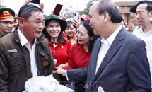 Chủ tịch nước chúc Tết các gia đình chính sách tại Hòn Đất, Kiên Giang 