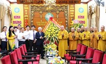 Chủ tịch Đỗ Văn Chiến chúc mừng Đại lễ Phật đản năm 2023 