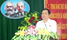 Chủ tịch Trần Thanh Mẫn tiếp xúc cử tri tại quận Thốt Nốt