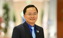 Anh Nguyễn Anh Tuấn giữ chức Chủ tịch Hội Liên hiệp Thanh niên Việt Nam