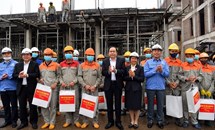 Cách mạng công nghiệp 4.0 - Cơ hội và thách thức của giai cấp công nhân Việt Nam hiện nay