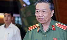 Phát huy vai trò của công an nhân dân trong đấu tranh phòng, chống tham nhũng ở Việt Nam hiện nay