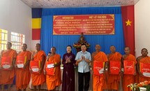 Phó Chủ tịch Trương Thị Ngọc Ánh chúc Tết cổ truyền Chôl Chnăm Thmây tại Kiên Giang