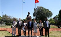 Thành phố Buenos Aires vinh danh Chủ tịch Hồ Chí Minh