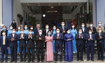 Chủ tịch Quốc hội Vương Đình Huệ thăm làm việc tại Bệnh viện Trung ương Thái Nguyên