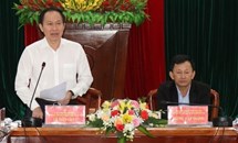 Phó Chủ tịch - Tổng Thư ký Lê Tiến Châu làm việc với Ban Thường vụ Tỉnh ủy Kon Tum