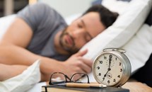 Nghiên cứu về chứng đảo mắt ở người khi ngủ