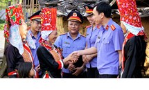 Nâng cao nhận thức và giải quyết đúng đắn mối quan hệ giữa thực hành dân chủ và tăng cường pháp chế, bảo đảm kỷ cương xã hội ở Việt Nam hiện nay (Kỳ 1)