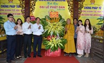 Phó Chủ tịch Ngô Sách Thực chúc mừng Phật đản tại Nam Định và Hải Phòng