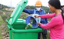 Mặt trận vận động nhân dân tích cực xử lý rác thải, làm sạch môi trường khu dân cư 