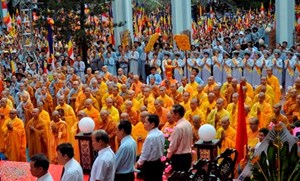 Nhận diện, phê phán các quan điểm sai trái, xuyên tạc, vu cáo Việt Nam vi phạm tự do tôn giáo
