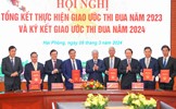 Chủ tịch Đỗ Văn Chiến dự lễ ký kết giao ước thi đua Cụm 5 thành phố trực thuộc Trung ương