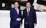 Chủ tịch nước Nguyễn Xuân Phúc gặp Thủ tướng Campuchia 